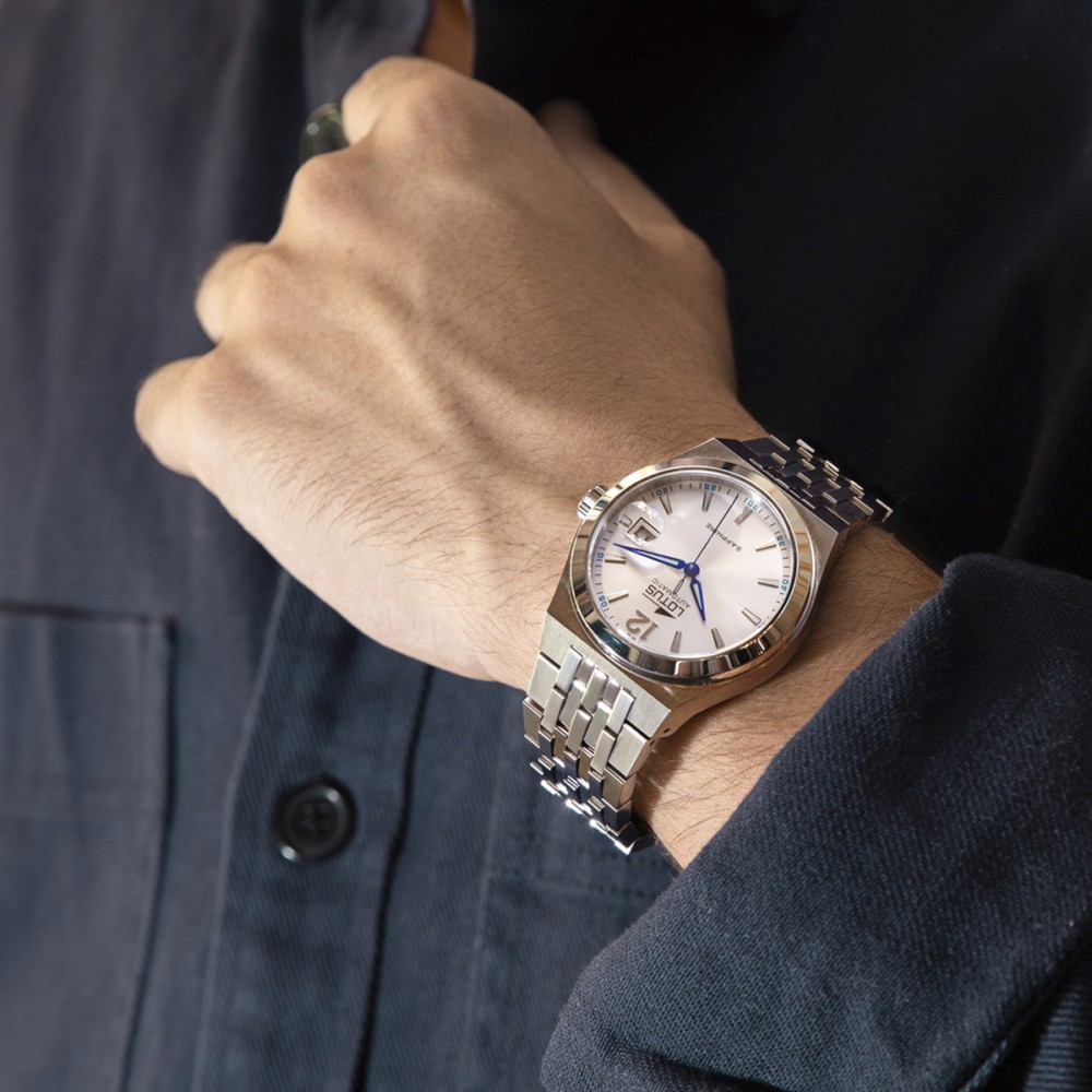 LOTUS MEN'S SILVER AUTOMATIC STAINLESS STEEL WATCH BRACELET 19000/1